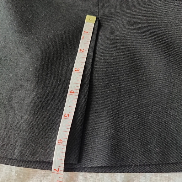Talbot's | 100% Woolmark | Made in USA | size 12 basic black 🖤 skirt | 12 - Picture 3 of 14